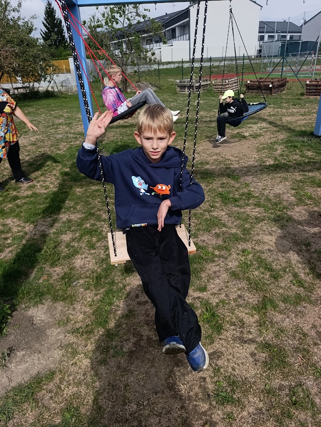 Září ve třídě VI. – fotografie 9